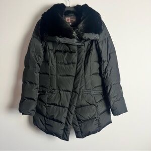 Anne Klein Black Down Puffer Coat with Faux Fur Trim